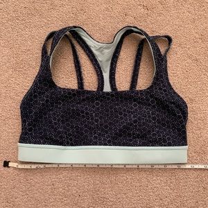 Size 6 lululemon sports bra